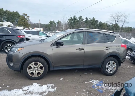 2014 Toyota Rav4 Le z USA, uszkodzony, nr VIN JTMBFREV7ED056680